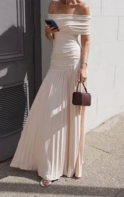 Elegant Pleated Slim-Fitting One-Shoulder Dress